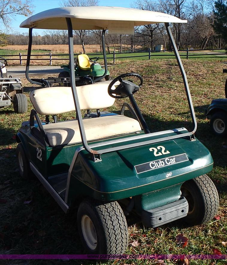 image for item BN9147 2004 Club Car electric golf cart