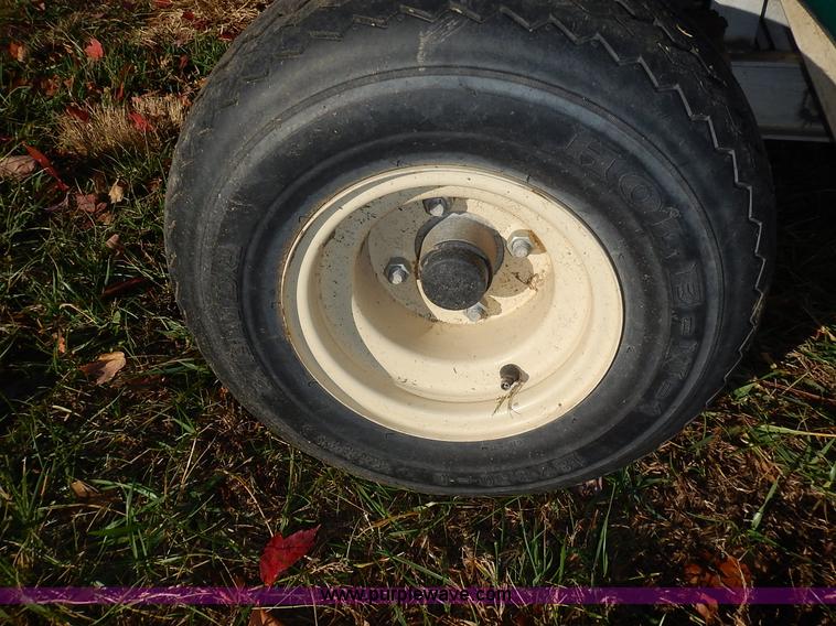 image for item BN9147 2004 Club Car electric golf cart