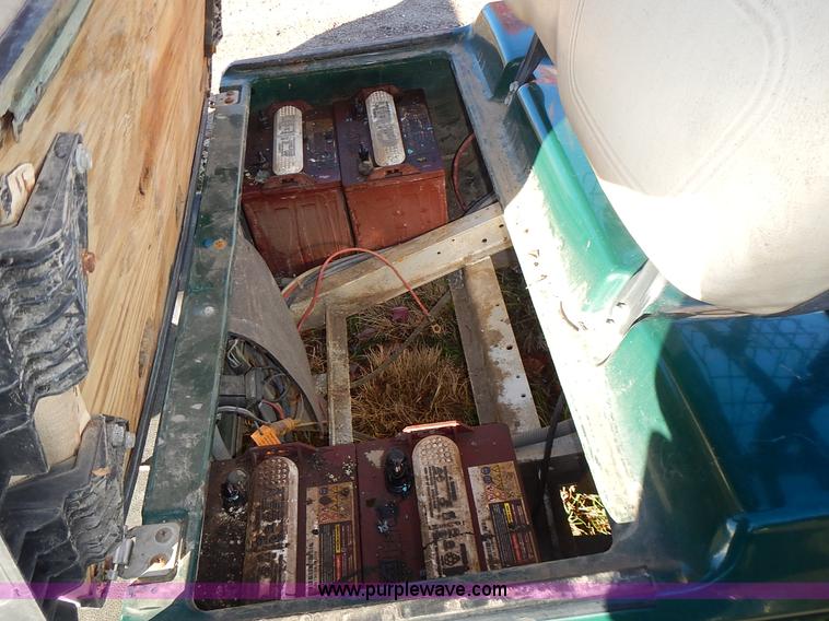 image for item BN9147 2004 Club Car electric golf cart