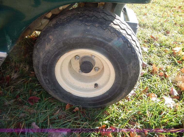 image for item BN9147 2004 Club Car electric golf cart