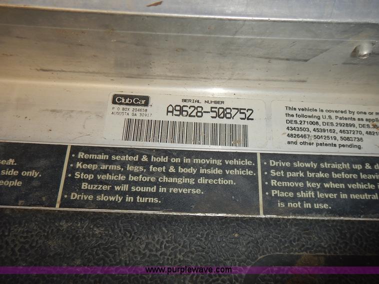 image for item BN9148 1996 Ingersoll Rand electric golf cart