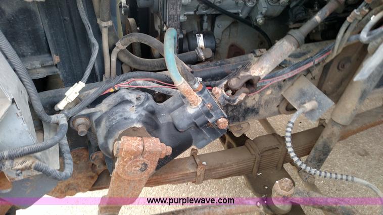 image for item BR9416 1997 Ford B800 Thomas school bus