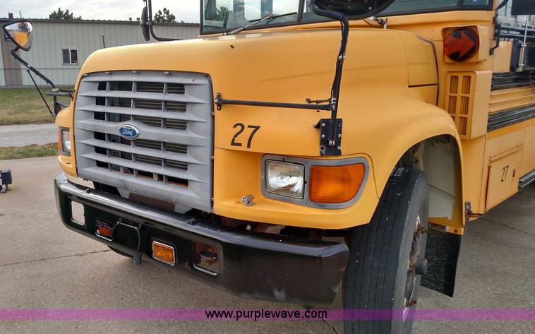 image for item BR9416 1997 Ford B800 Thomas school bus