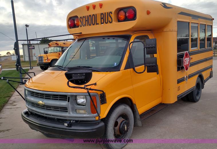 image for item BR9417 2000 Chevrolet Express 3500 Cargo school bus
