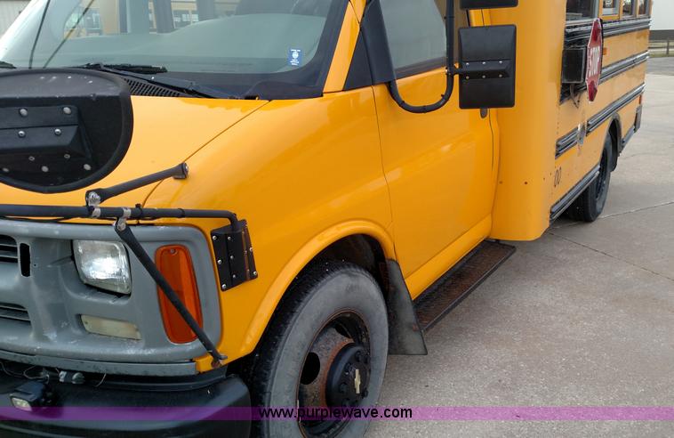 image for item BR9417 2000 Chevrolet Express 3500 Cargo school bus
