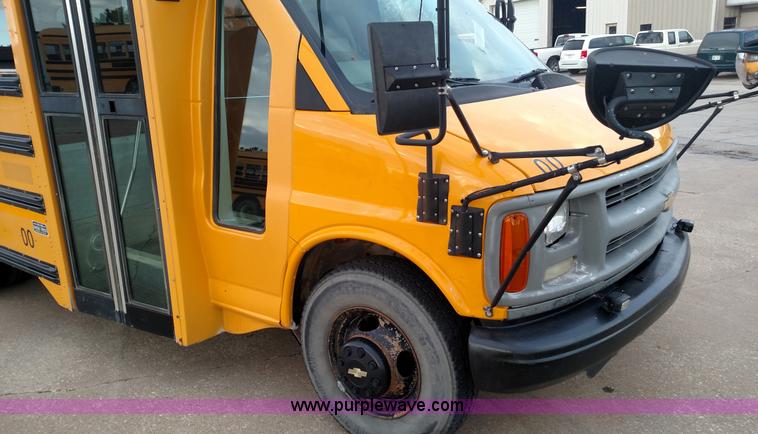 image for item BR9417 2000 Chevrolet Express 3500 Cargo school bus
