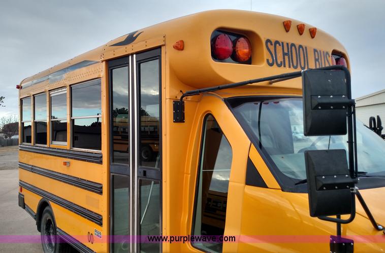 image for item BR9417 2000 Chevrolet Express 3500 Cargo school bus