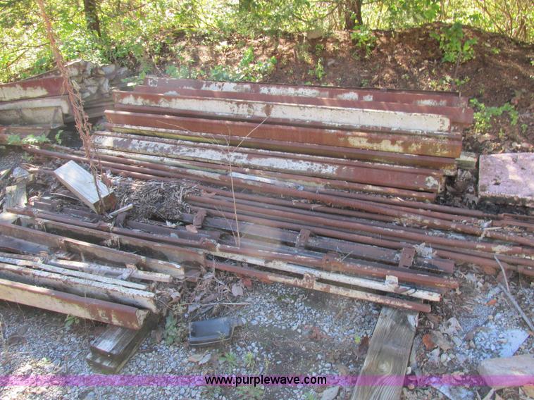 image for item BS9905 Wood concrete forms