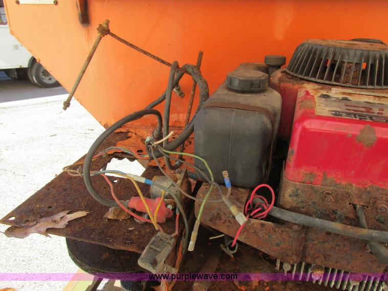 image for item BS9911 Swenson salt spreader