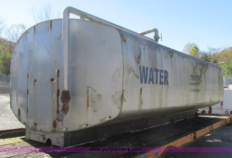 image for item BS9912 1999 United Troch & Equip. water tanker truck bed