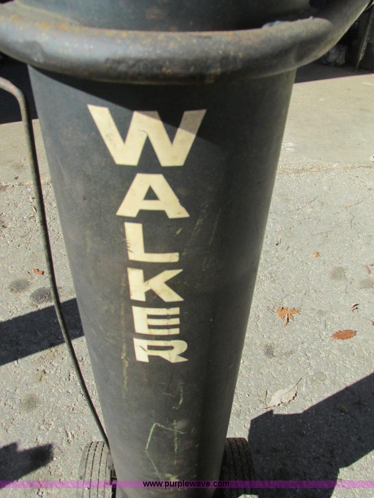 image for item BS9917 (2) Walker J103 pneumatic jacks