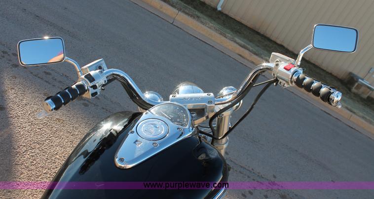 image for item H8032 2007 Honda VTX1800S Tourer motorcycle