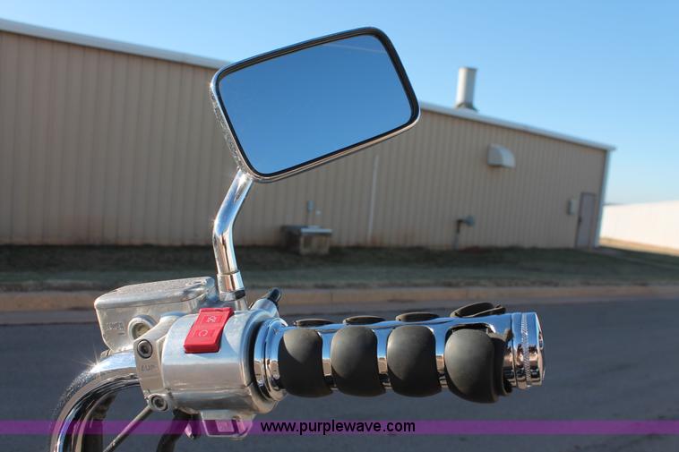 image for item H8032 2007 Honda VTX1800S Tourer motorcycle