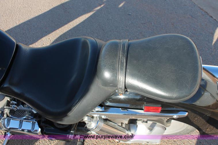 image for item H8032 2007 Honda VTX1800S Tourer motorcycle