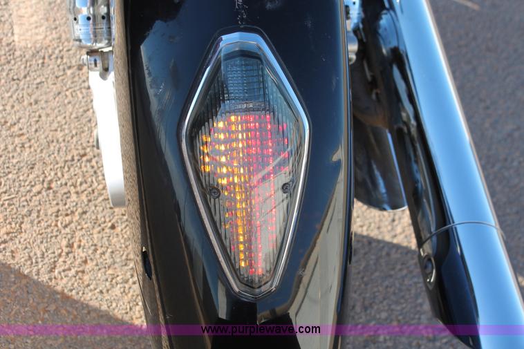 image for item H8032 2007 Honda VTX1800S Tourer motorcycle