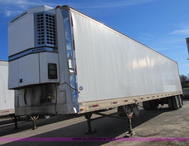 image for item I1838 1996 Utility V2SR refrigerated van trailer