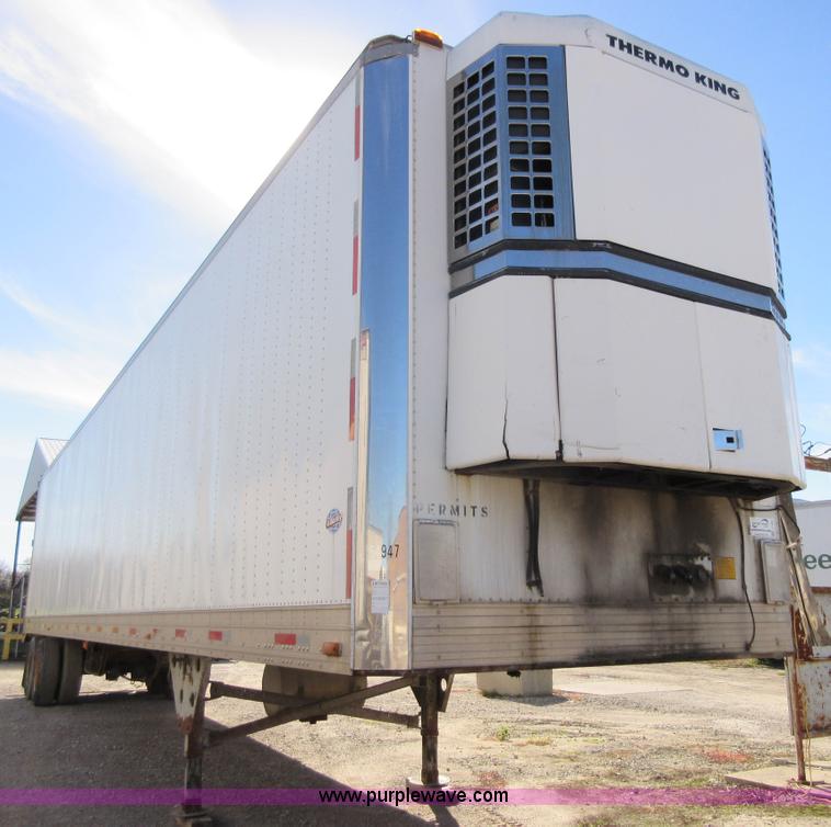 image for item I1838 1996 Utility V2SR refrigerated van trailer