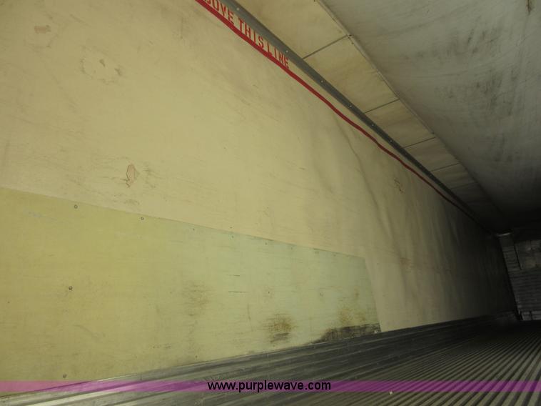 image for item I1838 1996 Utility V2SR refrigerated van trailer