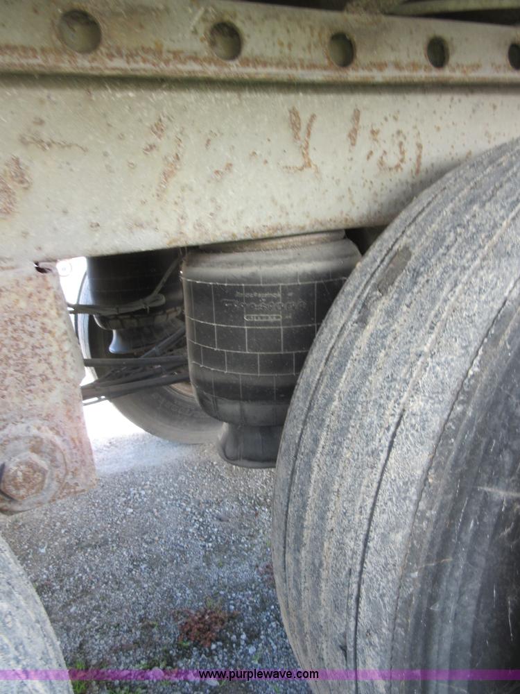 image for item I1839 1998 Great Dane dry van trailer