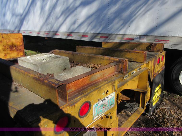 image for item I1842 1987 Holden 11DD29115 lowboy equipment trailer