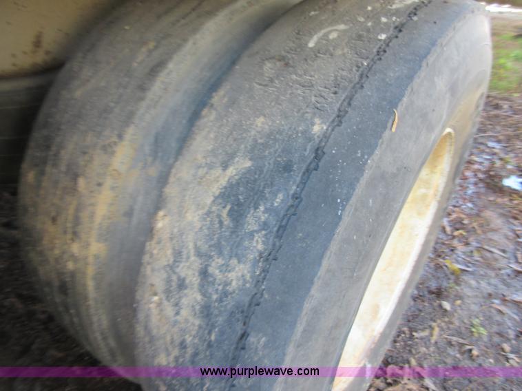 image for item I1843 1998 Great Dane dry van trailer