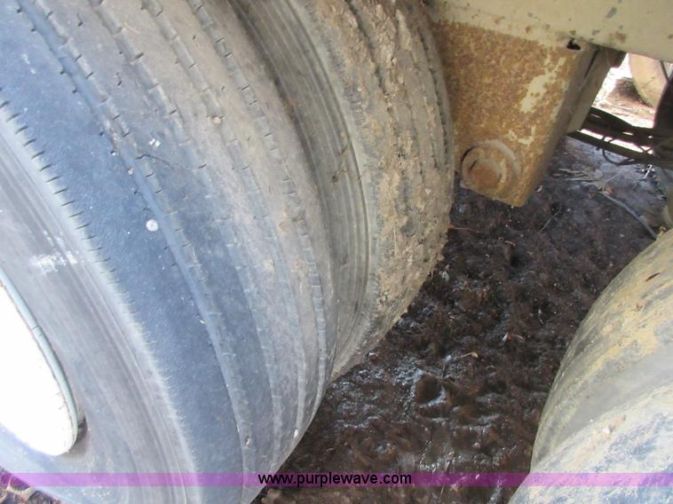 image for item I1843 1998 Great Dane dry van trailer