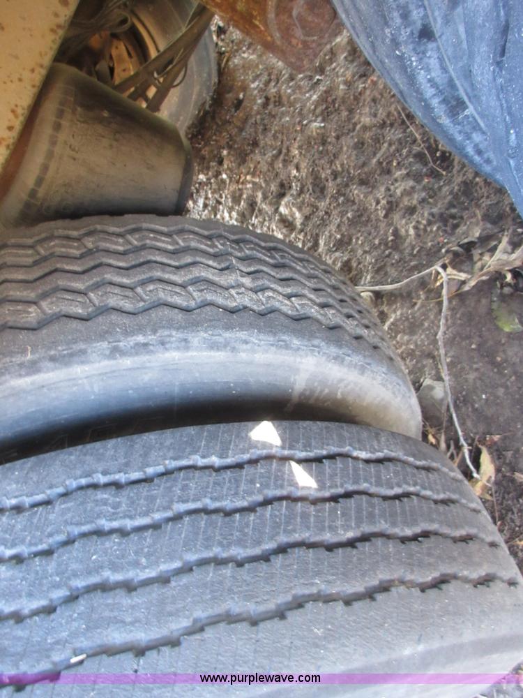 image for item I1843 1998 Great Dane dry van trailer