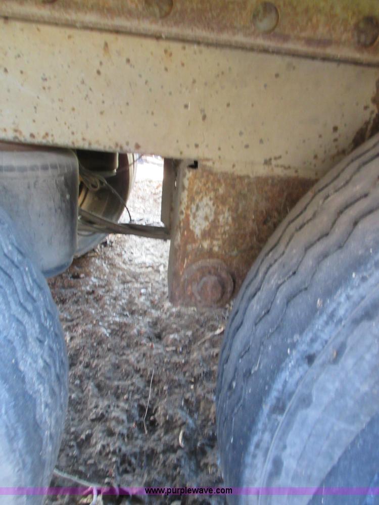 image for item I1843 1998 Great Dane dry van trailer