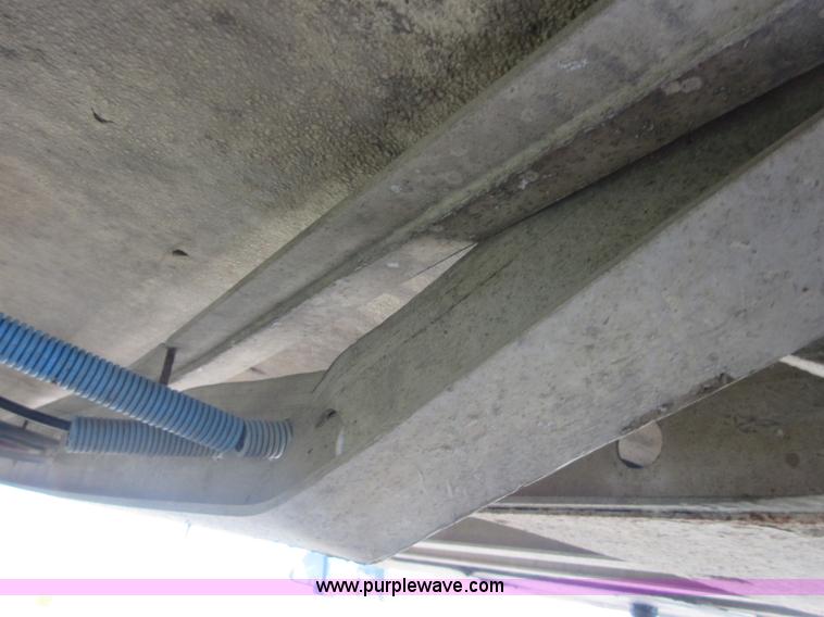 image for item I1843 1998 Great Dane dry van trailer