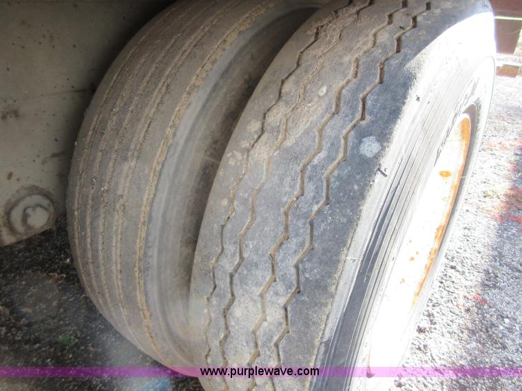 image for item I1844 1998 Great Dane van trailer