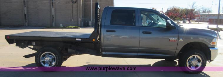 image for item I1845 2011 Dodge Ram 3500 Crew Cab flatbed pickup truck