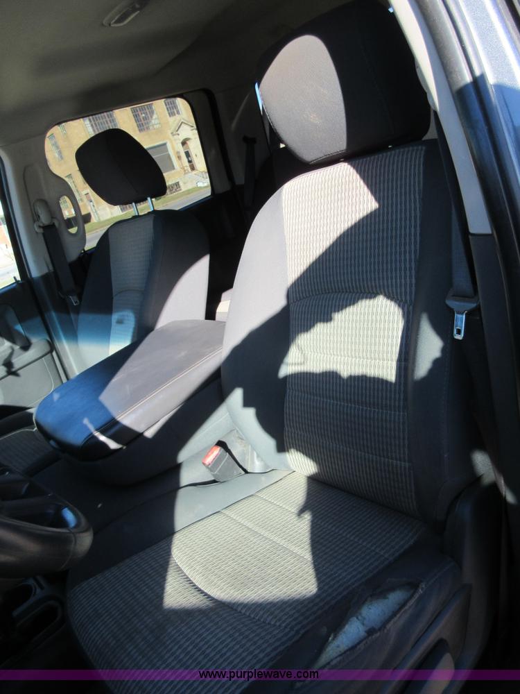 image for item I1845 2011 Dodge Ram 3500 Crew Cab flatbed pickup truck