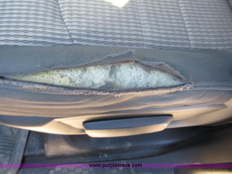 image for item I1845 2011 Dodge Ram 3500 Crew Cab flatbed pickup truck