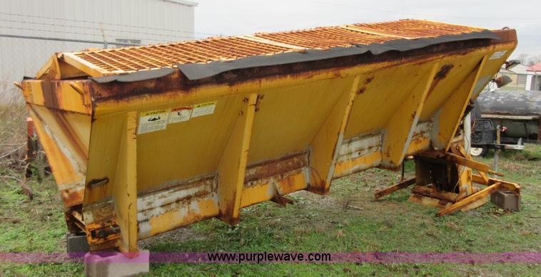 image for item I1848 Hi-way steel sand/salt spreader