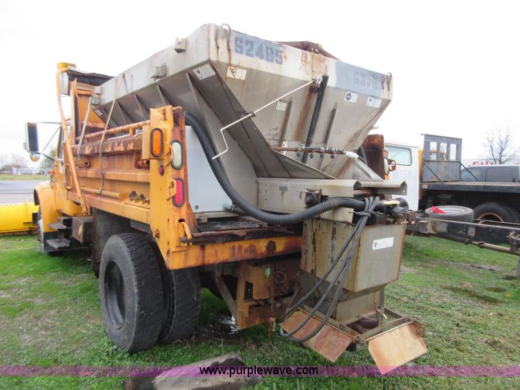 image for item I1849 Monroe stainless steel sand/salt spreader