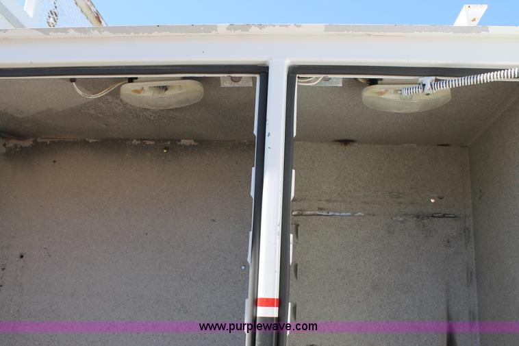 image for item J1357 2006 GMC C5500 service truck with crane