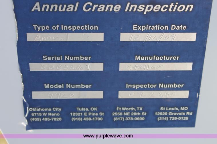 image for item J1357 2006 GMC C5500 service truck with crane