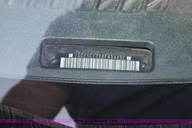 image for item J1357 2006 GMC C5500 service truck with crane