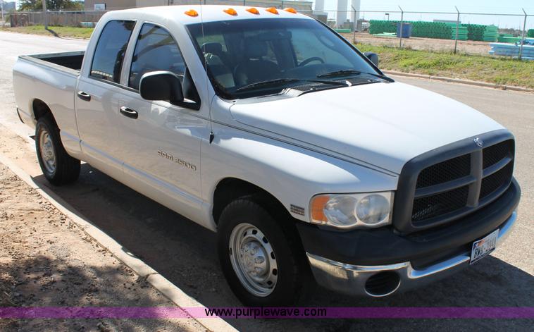 image for item J1358 2005 Dodge Ram 2500 Quad Cab pickup truck