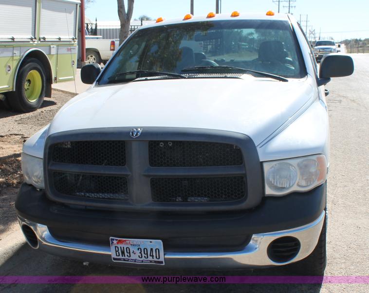 image for item J1358 2005 Dodge Ram 2500 Quad Cab pickup truck