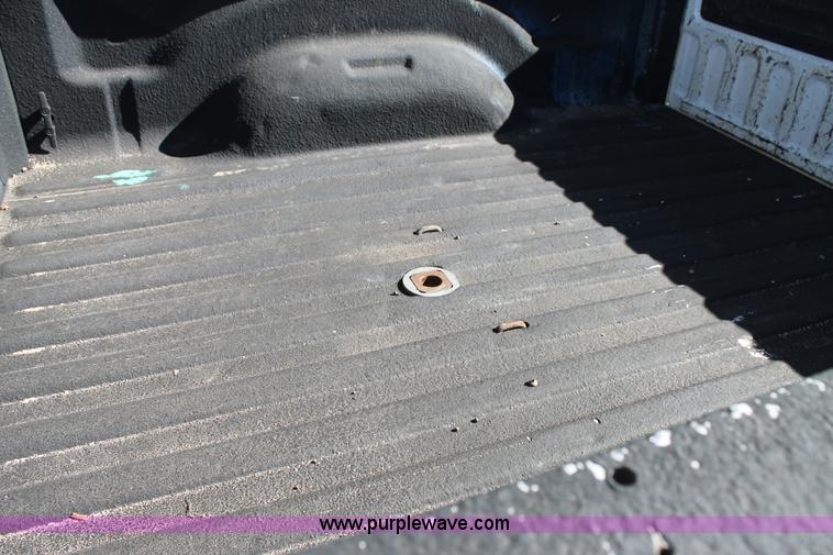 image for item J1358 2005 Dodge Ram 2500 Quad Cab pickup truck