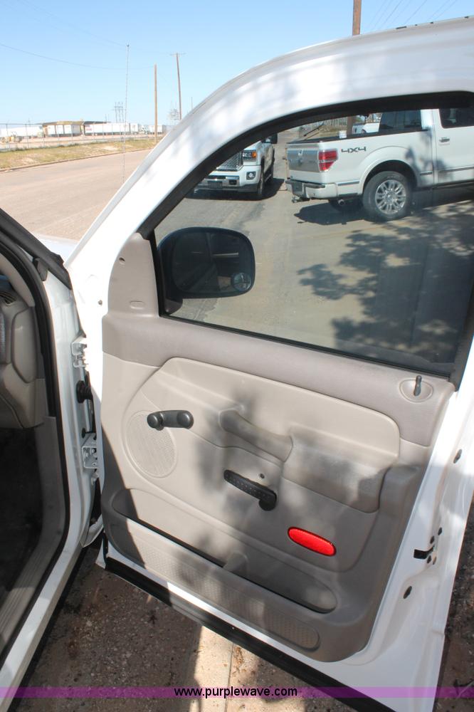 image for item J1358 2005 Dodge Ram 2500 Quad Cab pickup truck
