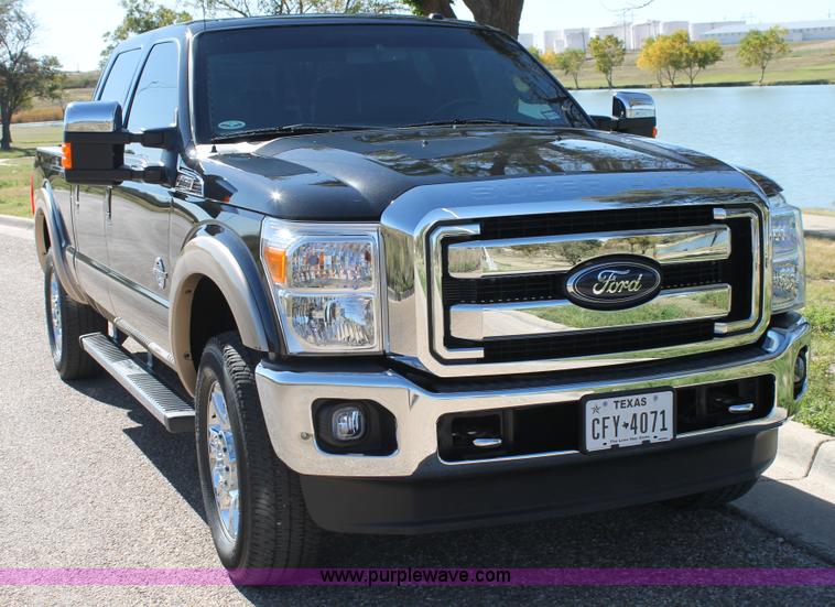 image for item J1388 2012 Ford F250 Super Duty Lariat Crew Cab pickup truck