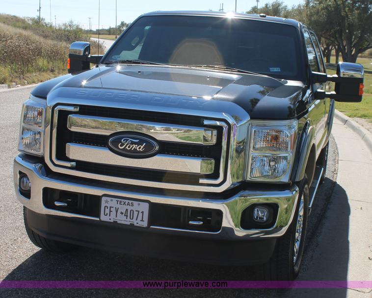 image for item J1388 2012 Ford F250 Super Duty Lariat Crew Cab pickup truck