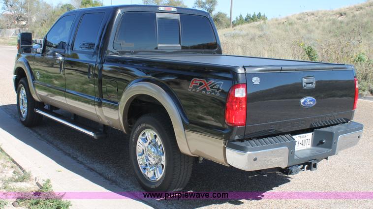 image for item J1388 2012 Ford F250 Super Duty Lariat Crew Cab pickup truck