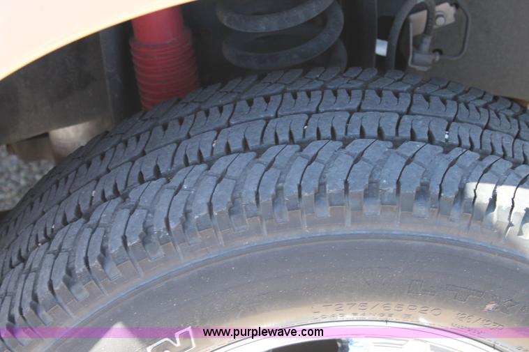 image for item J1388 2012 Ford F250 Super Duty Lariat Crew Cab pickup truck