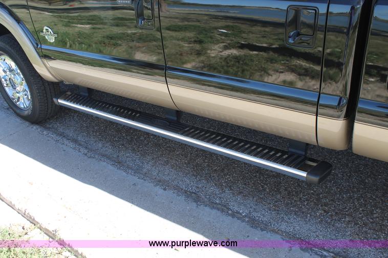 image for item J1388 2012 Ford F250 Super Duty Lariat Crew Cab pickup truck