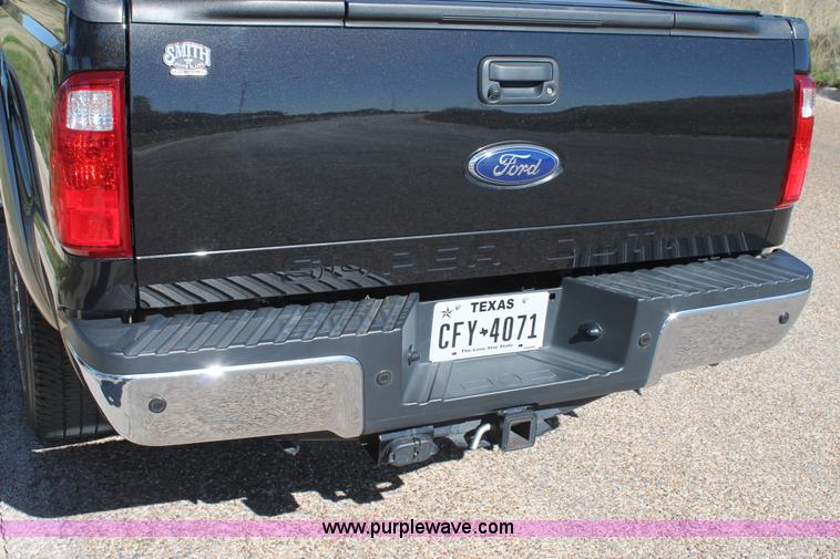 image for item J1388 2012 Ford F250 Super Duty Lariat Crew Cab pickup truck