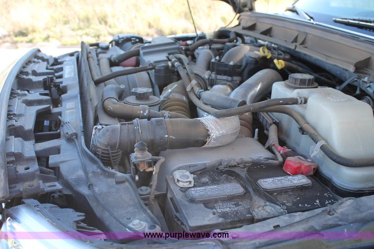 image for item J1388 2012 Ford F250 Super Duty Lariat Crew Cab pickup truck