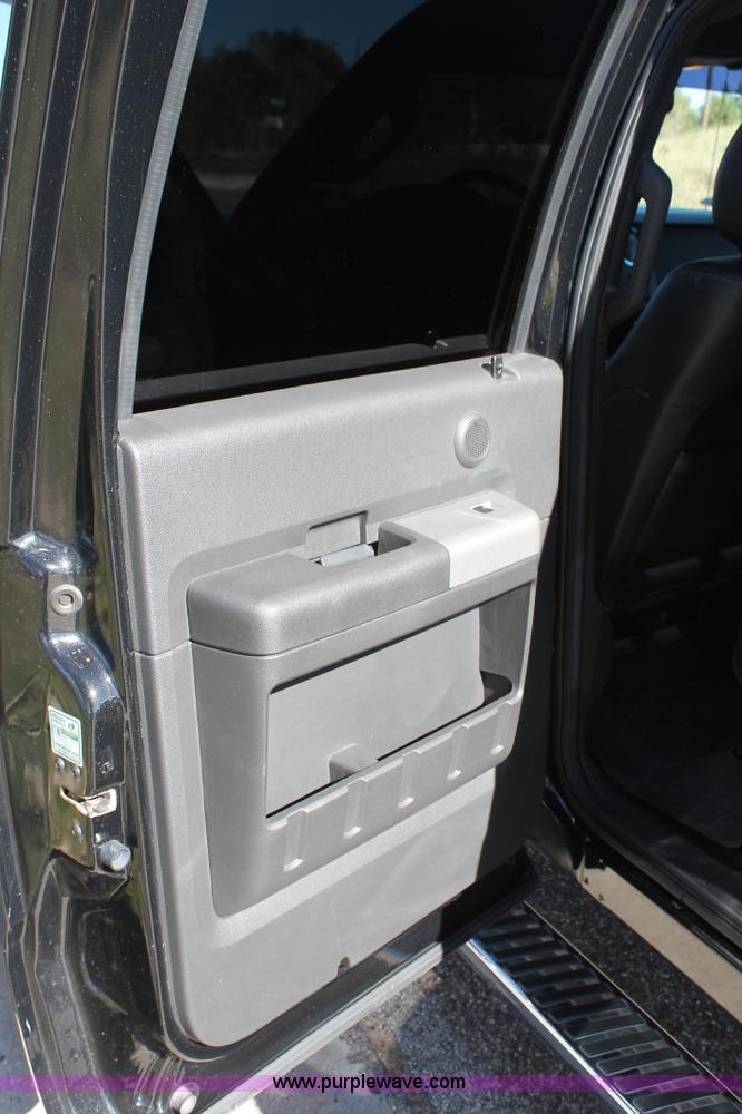 image for item J1388 2012 Ford F250 Super Duty Lariat Crew Cab pickup truck